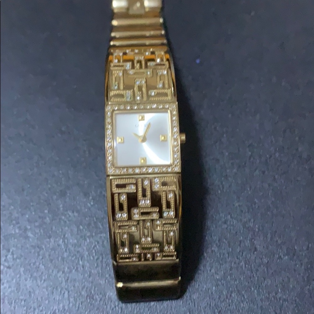 Guess watch